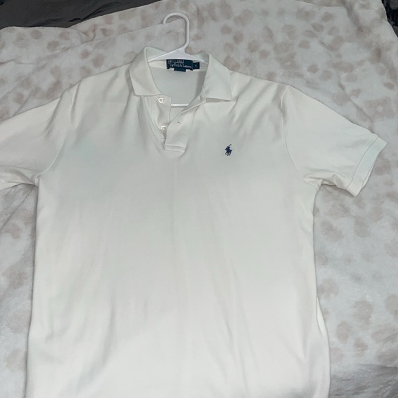 Men small polo shirt all white only worn twice - Picture 4 of 4